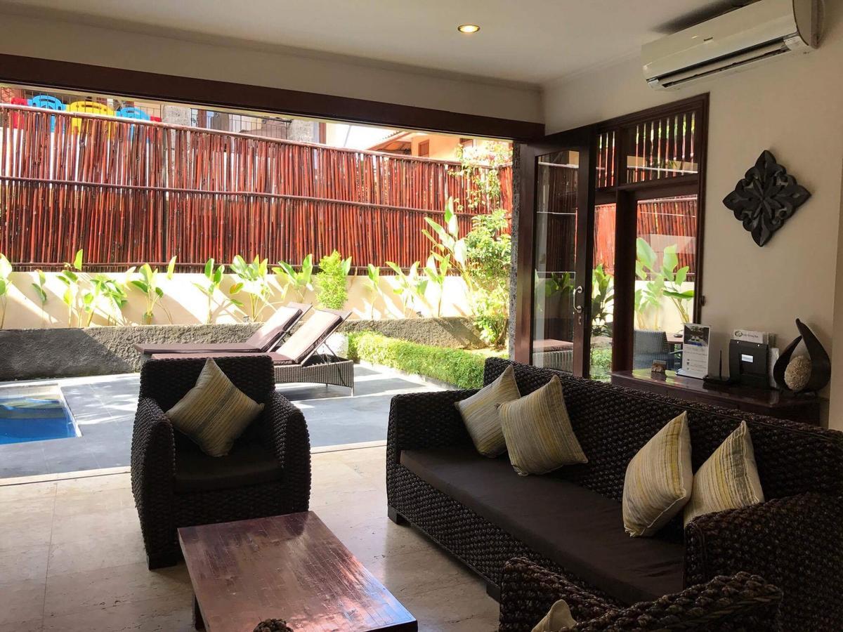 Kuta Holiday Villas מראה חיצוני תמונה
