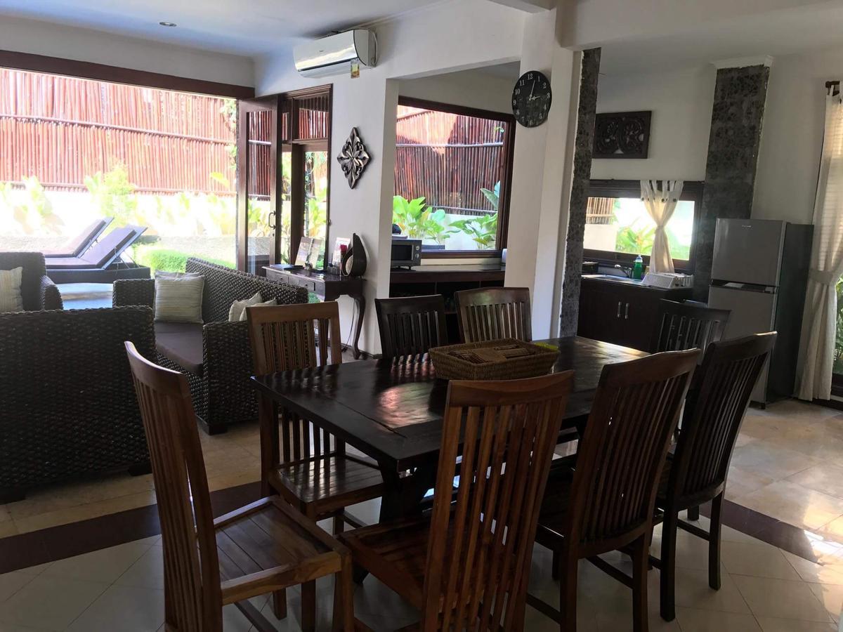 Kuta Holiday Villas מראה חיצוני תמונה