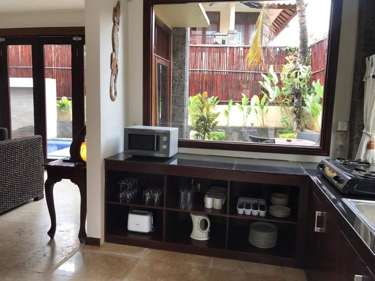 Kuta Holiday Villas מראה חיצוני תמונה