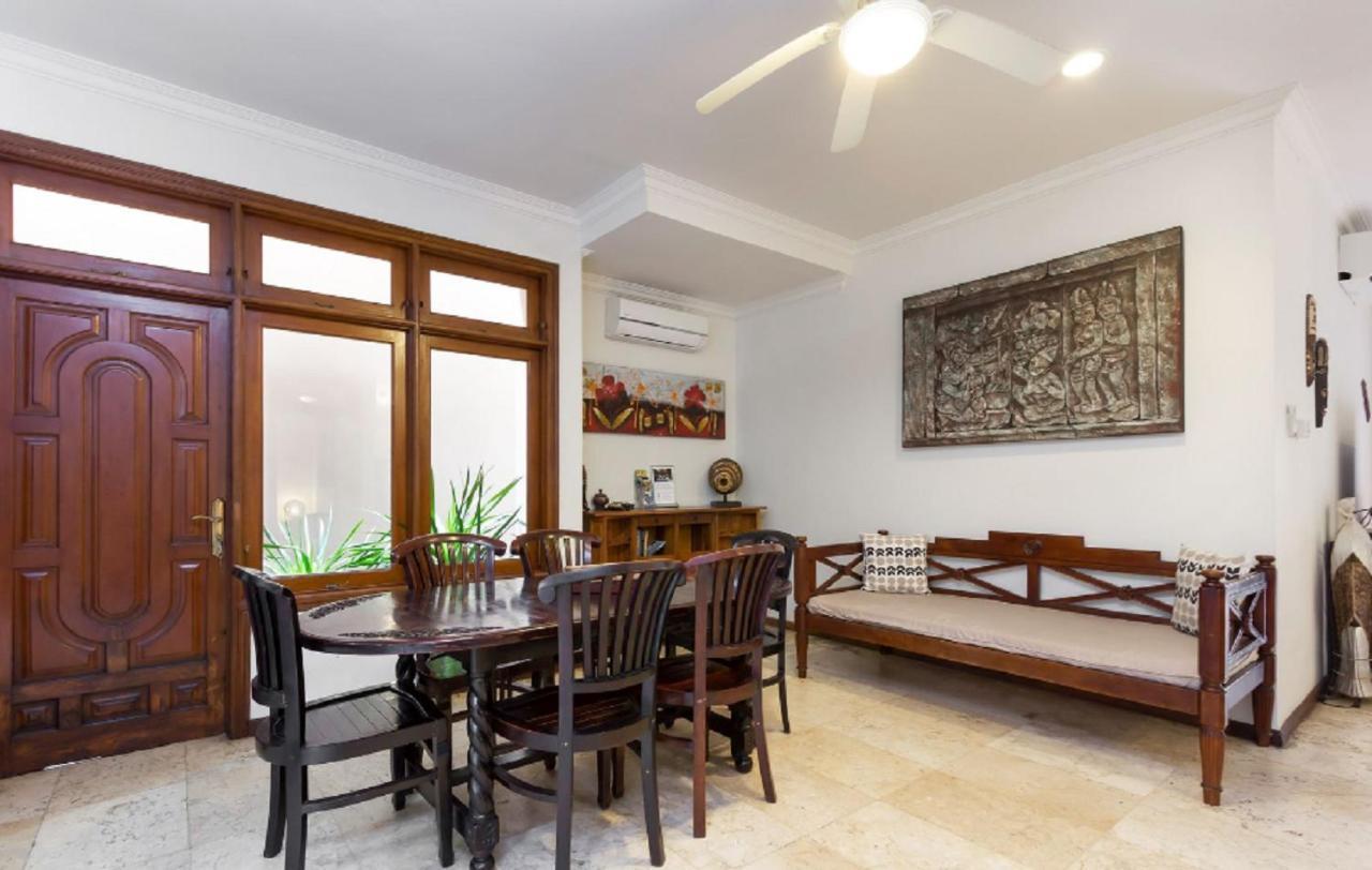 Kuta Holiday Villas מראה חיצוני תמונה