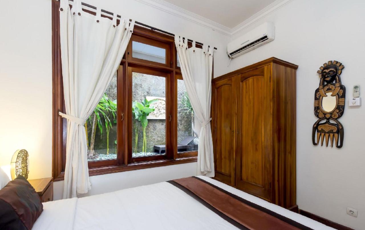 Kuta Holiday Villas מראה חיצוני תמונה