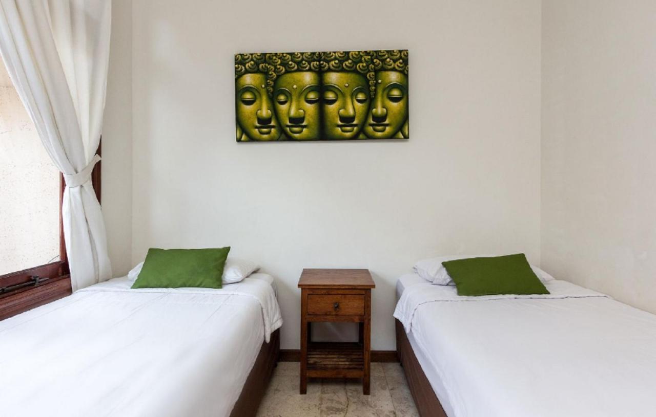 Kuta Holiday Villas מראה חיצוני תמונה