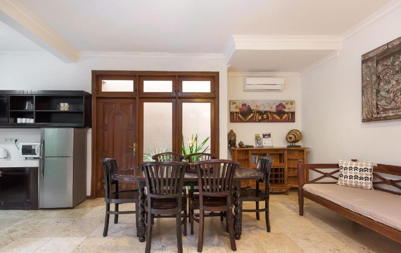 Kuta Holiday Villas מראה חיצוני תמונה