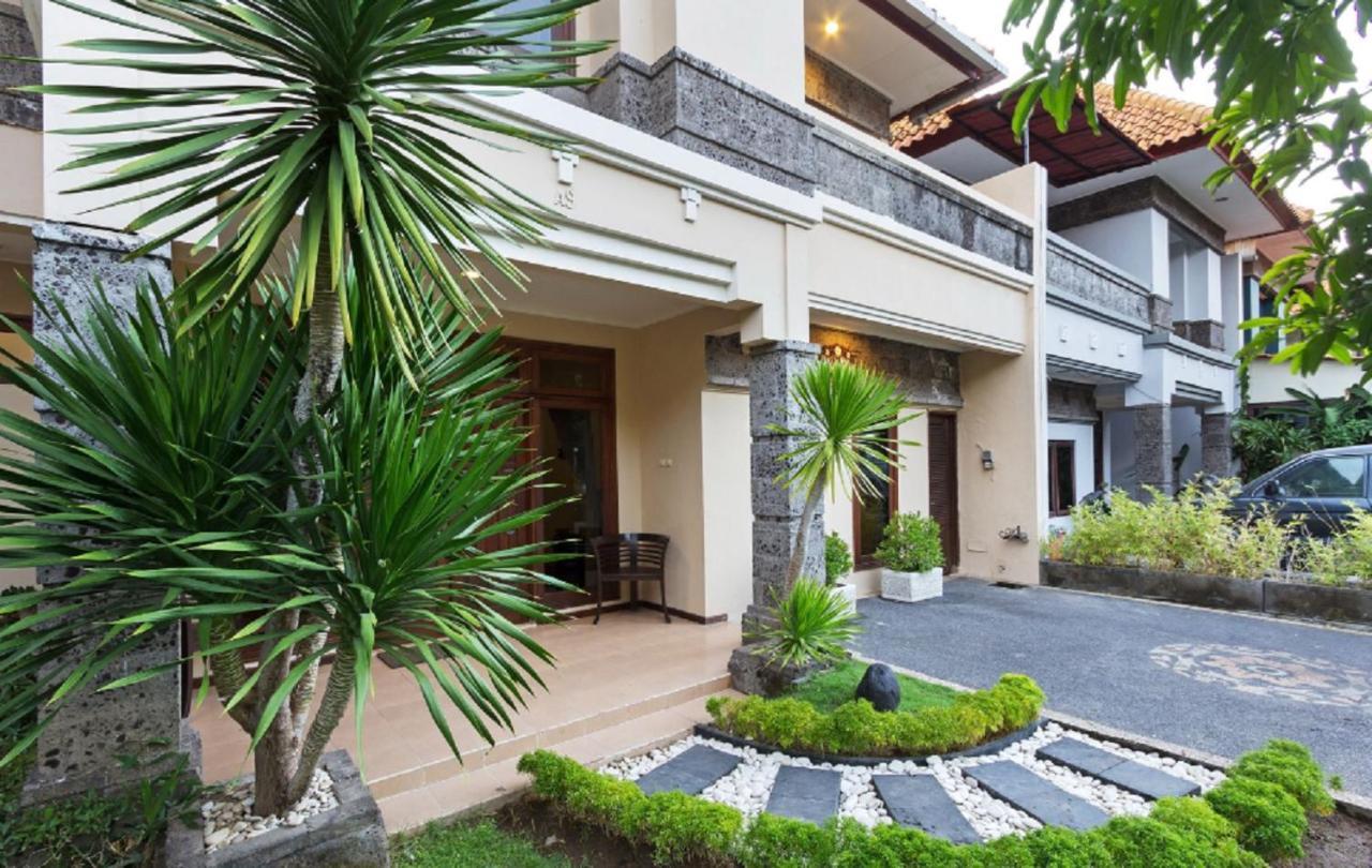 Kuta Holiday Villas מראה חיצוני תמונה
