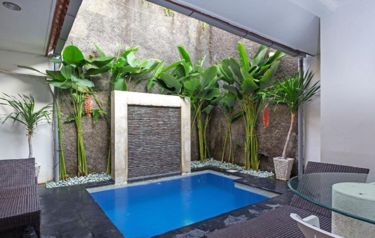 Kuta Holiday Villas מראה חיצוני תמונה